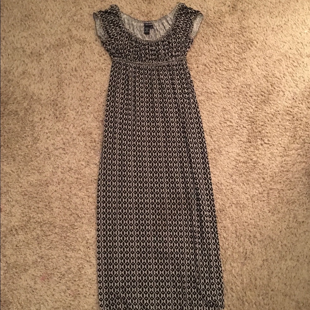 Max Edition Black and white maxi dress